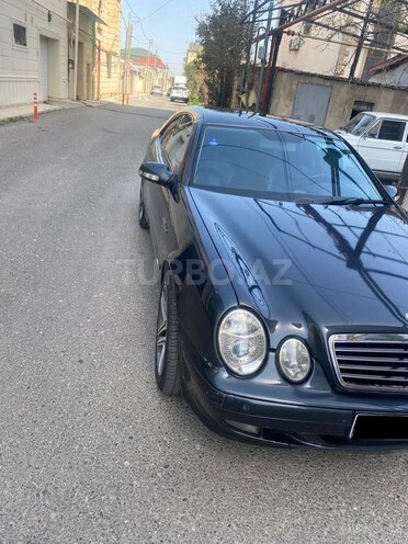 Mercedes  2001, 300,000 km - 2.3 l - Bakı