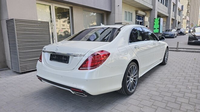 Mercedes S 500-4