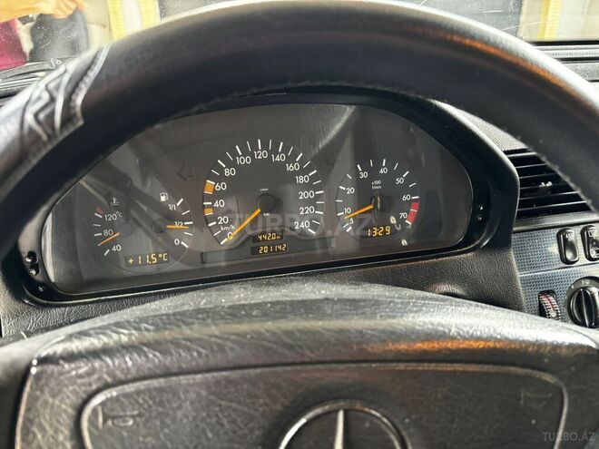 Mercedes C 180 1998, 201,842 km - 1.8 l - Naxçıvan