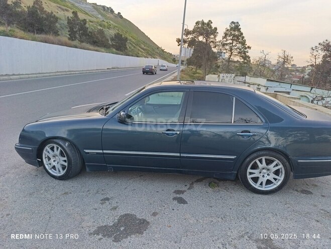 Mercedes E 270 1999, 550,000 km - 2.7 l - Bakı