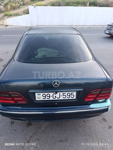 Mercedes E 270 1999, 550,000 km - 2.7 l - Bakı