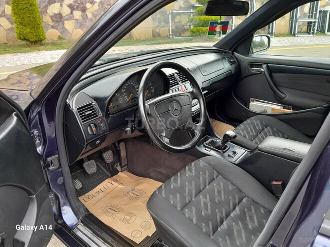 Mercedes C 180 1998, 454,320 km - 1.8 l - Tovuz