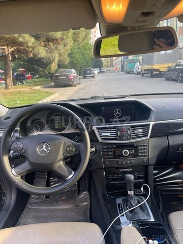 Mercedes E 250 2009, 272,000 km - 1.8 l - Bakı
