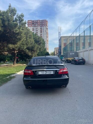 Mercedes E 250 2009, 272,000 km - 1.8 l - Bakı