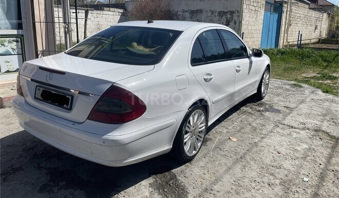 Mercedes E 200 d 2007, 300,600 km - 2.2 l - Bakı