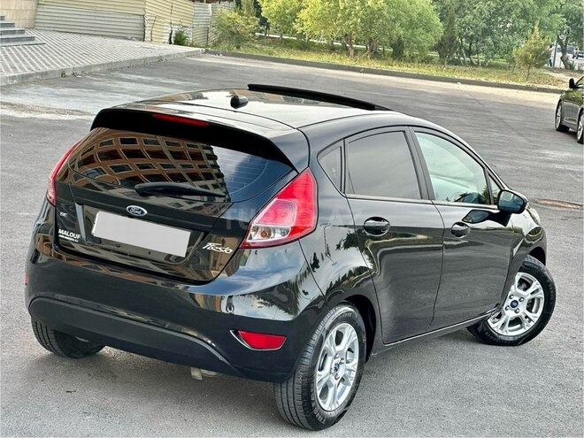 Ford Fiesta 2013, 158,940 km - 1.6 l - Sumqayıt