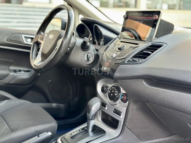 Ford Fiesta 2013, 158,940 km - 1.6 l - Sumqayıt
