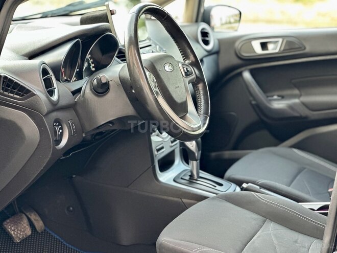 Ford Fiesta 2013, 158,940 km - 1.6 l - Sumqayıt