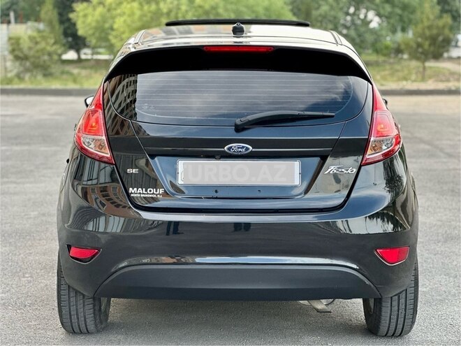 Ford Fiesta 2013, 158,940 km - 1.6 l - Sumqayıt