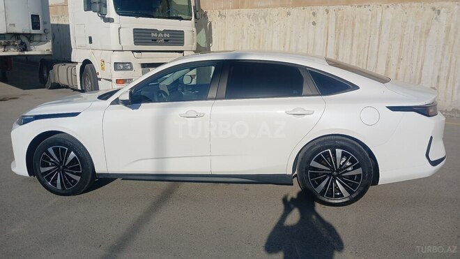 Changan Qiyuan A05 2025, 700 km - 1.5 l - Bakı