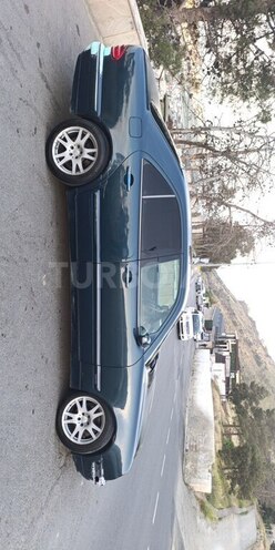 Mercedes E 270 1999, 550,000 km - 2.7 l - Bakı