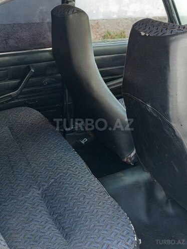 LADA (VAZ) 2107 2002, 22,000 km - 1.6 l - Ucar