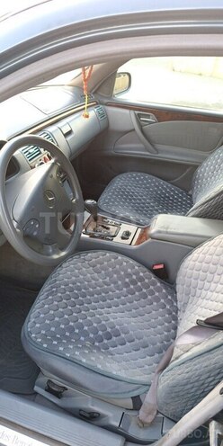 Mercedes E 270 1999, 550,000 km - 2.7 l - Bakı