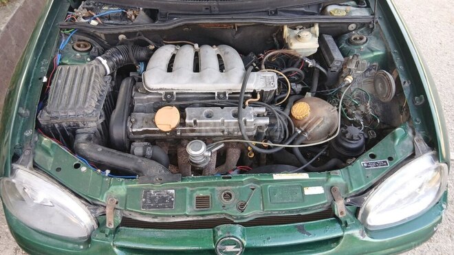 Opel Vita 1997, 796,070 km - 1.4 l - Şabran