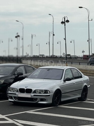 BMW 525 2000, 439,530 km - 2.5 l - Bakı