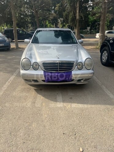 Mercedes E 240 1999, 278,675 km - 2.4 l - Bakı