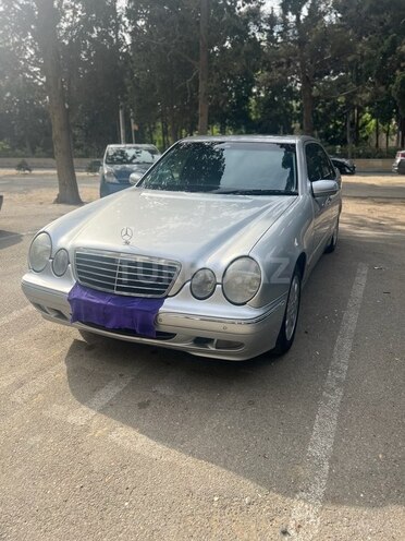 Mercedes E 240 1999, 278,675 km - 2.4 l - Bakı