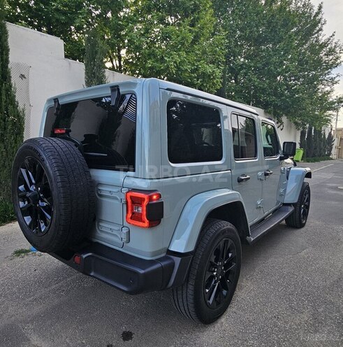 Jeep Wrangler-9