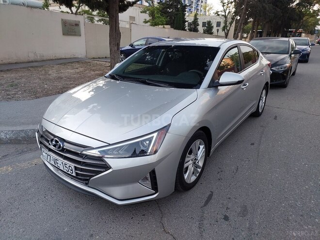 Hyundai Elantra 2019, 135,000 km - 2.0 l - Bakı