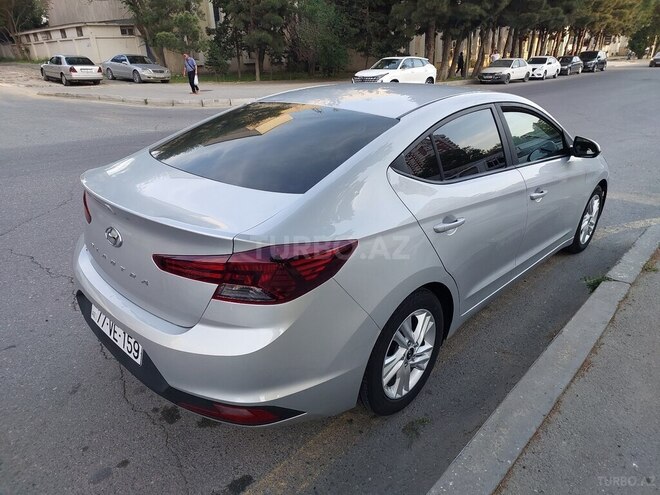 Hyundai Elantra 2019, 135,000 km - 2.0 l - Bakı