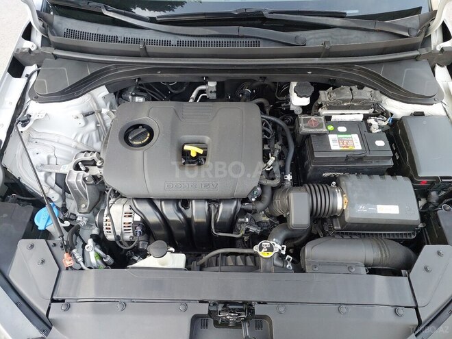 Hyundai Elantra 2019, 135,000 km - 2.0 l - Bakı