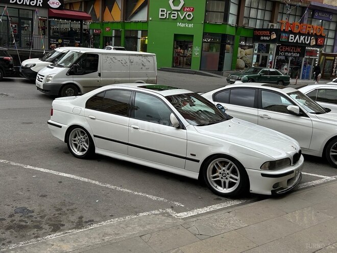 BMW 525 2000, 470,000 km - 2.5 л - Bakı