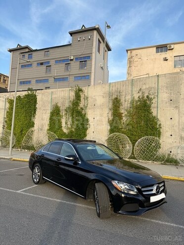 Mercedes C 300 4MATIC 2015, 183,656 km - 2.0 l - Bakı