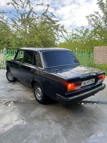 LADA (VAZ) 2107 2010, 13,000 km - 1.6 л - Ağcabədi