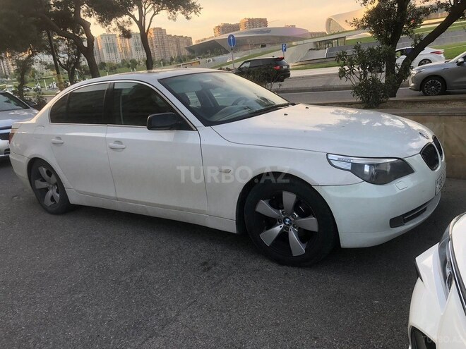 BMW 525 2005, 270,000 km - 2.5 l - Bakı