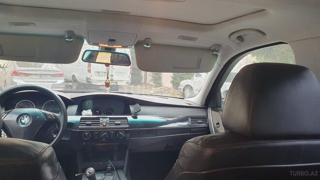 BMW 525 2005, 270,000 km - 2.5 l - Bakı
