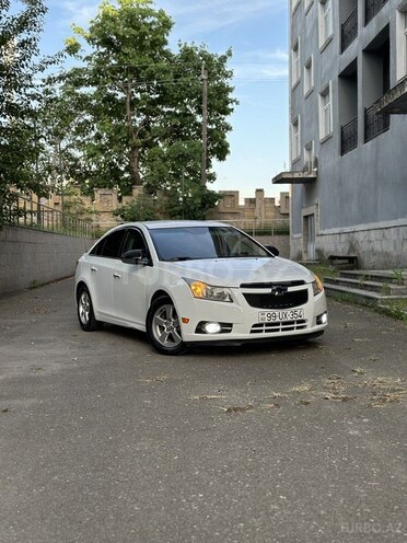 Chevrolet Cruze 2014, 240,000 km - 1.4 l - İsmayıllı