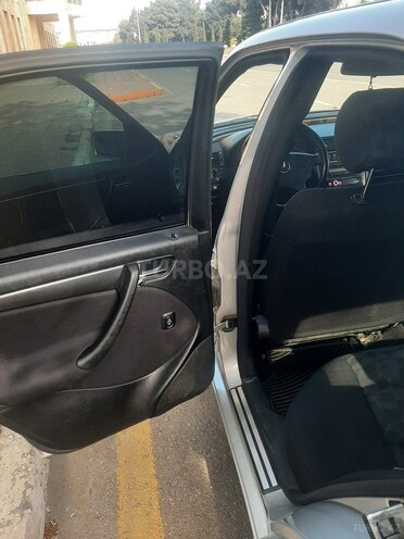 Mercedes C 200 2000, 210,000 km - 2.0 l - Bakı