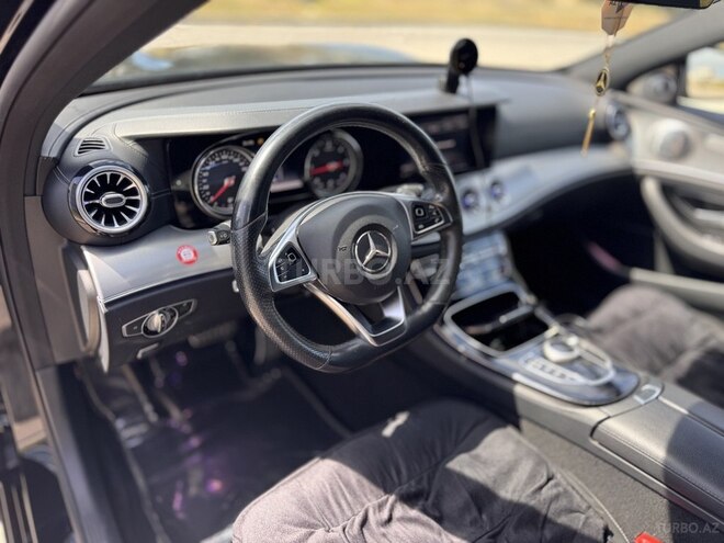 Mercedes E 220 d 2017, 201,000 km - 2.0 l - Bakı
