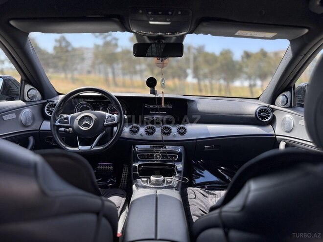 Mercedes E 220 d 2017, 201,000 km - 2.0 l - Bakı