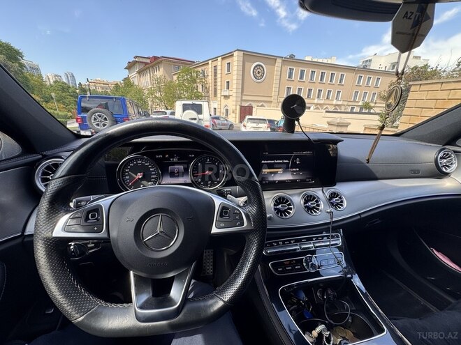 Mercedes E 220 d 2017, 201,000 km - 2.0 l - Bakı
