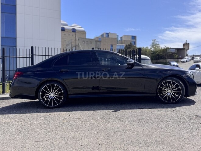 Mercedes E 220 d 2017, 201,000 km - 2.0 l - Bakı