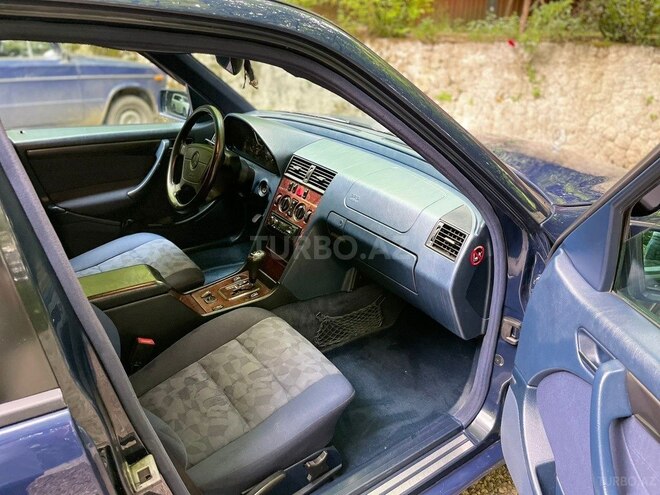 Mercedes C 220 d 1999, 263,000 km - 2.2 l - Bakı