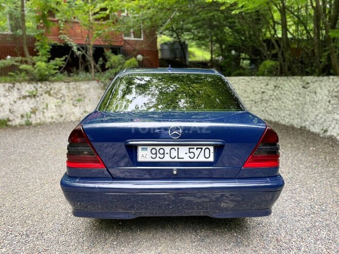 Mercedes C 220 d 1999, 263,000 km - 2.2 l - Bakı