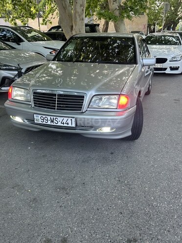 Mercedes C 180-1