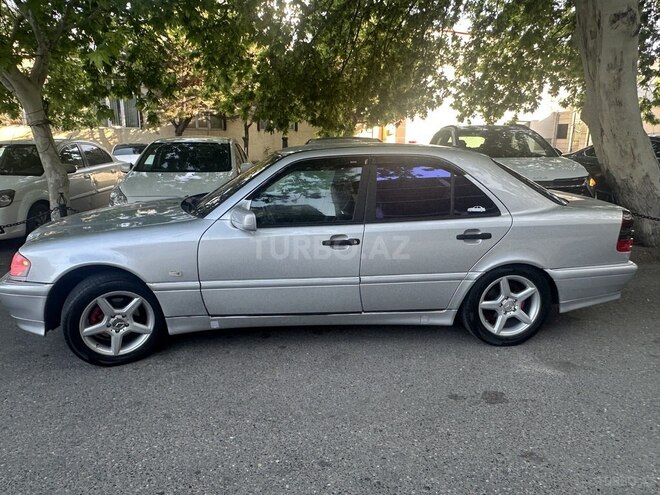 Mercedes C 180-3