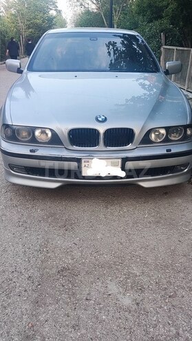 BMW 528 1999, 283,000 km - 2.8 l - Bakı