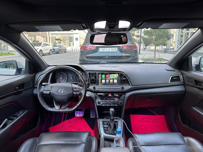 Hyundai Elantra 2018, 42,500 km - 1.6 l - Bakı