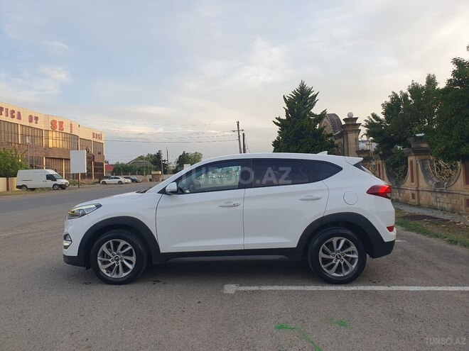 Hyundai Tucson 2015, 144,000 km - 1.7 l - Bakı