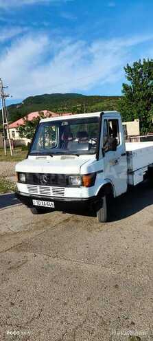 Mercedes 410 D 1990, 286,544 km - 2.3 л - İsmayıllı