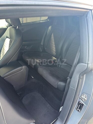 Volkswagen Scirocco-11