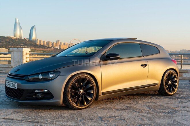 Volkswagen Scirocco-1