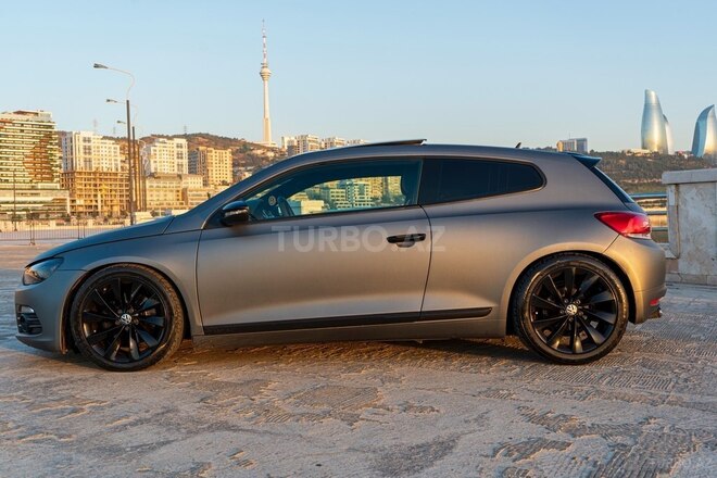 Volkswagen Scirocco-3