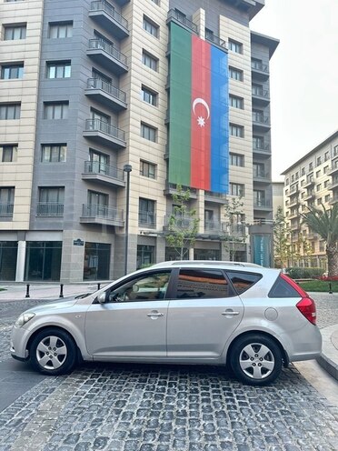 Kia Ceed 2010, 312,000 km - 1.6 л - Bakı