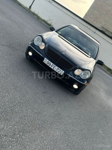 Mercedes C 240 2002, 318,000 km - 2.4 l - Sumqayıt