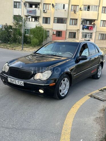 Mercedes C 240 2002, 318,000 km - 2.4 l - Sumqayıt